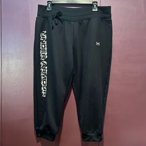 Women’s Under Armour Capris
